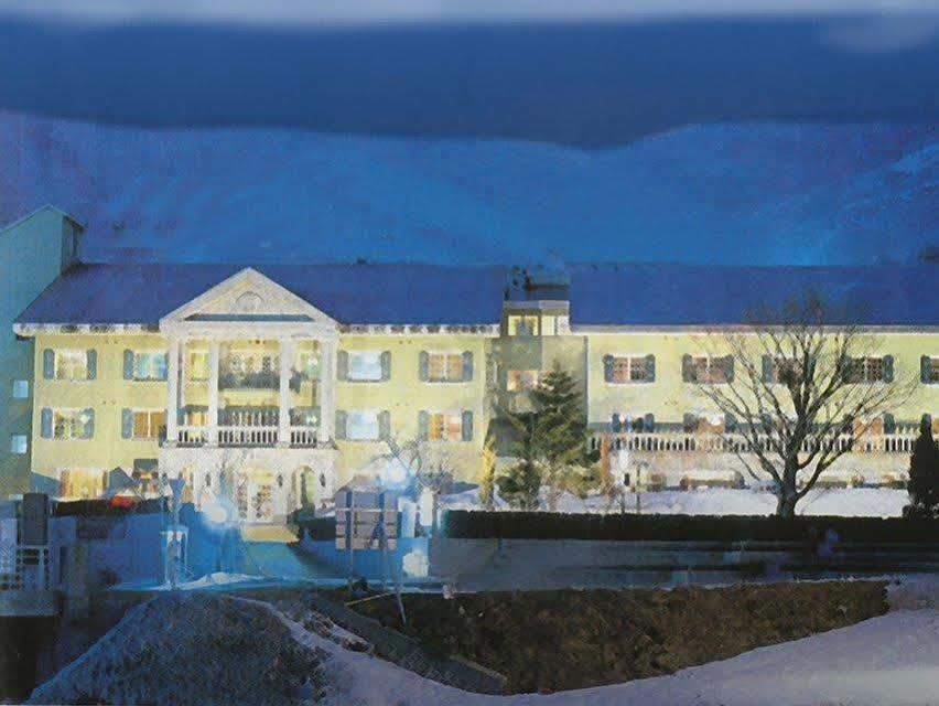 Naeba Springs Hotel Yuzawa  Exterior foto